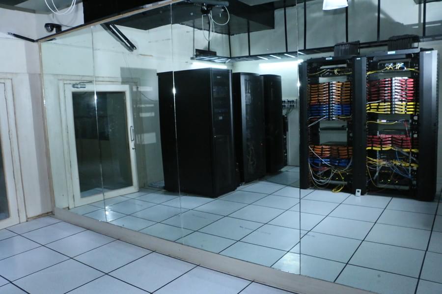 Atmiya University Rajkot Computer Lab photo 18